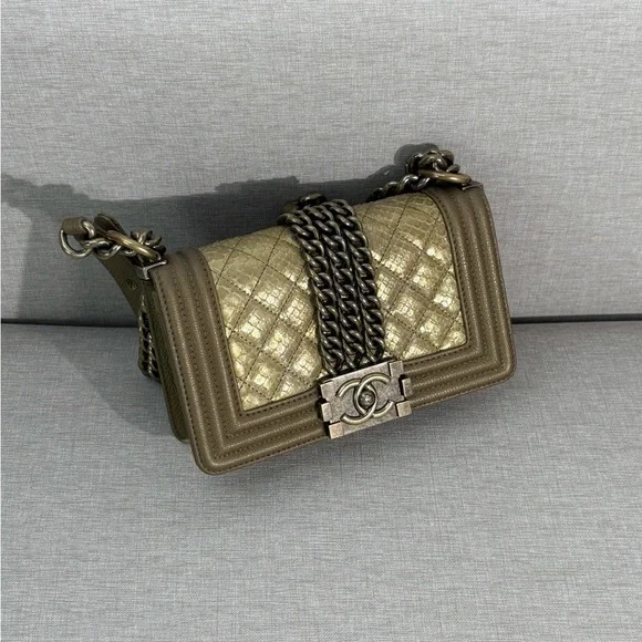 CHANEL Metallic Python Boy Flap Bag Small GHW - Picture 4 of 17